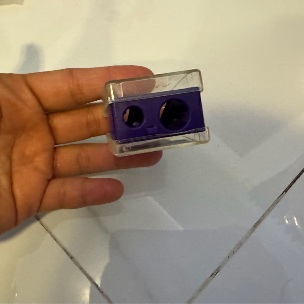 Jafra pencil sharpener #16 - Picture 3 of 4